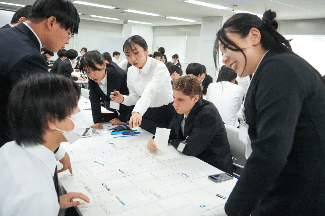 キャムコムグループ